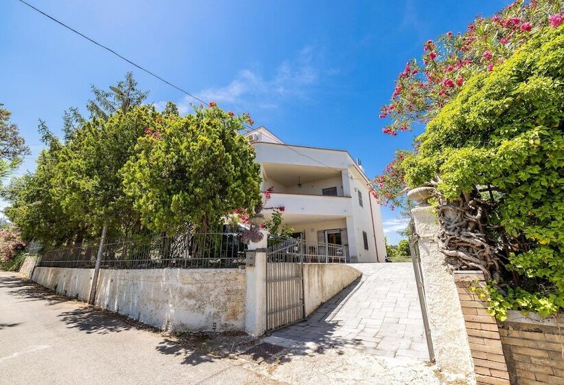 3031 Villa Meridia  Trilocale By Barbarhouse