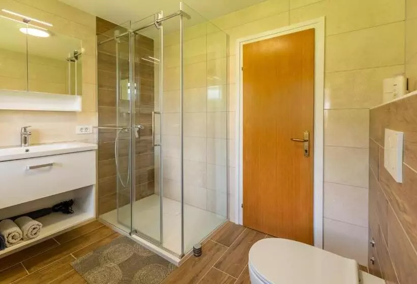 Apartmaji Arh Matilda