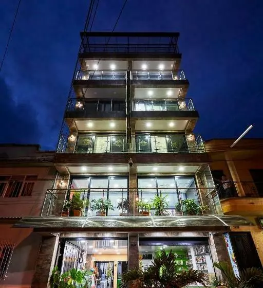 ホテル Hôtel D’lyon