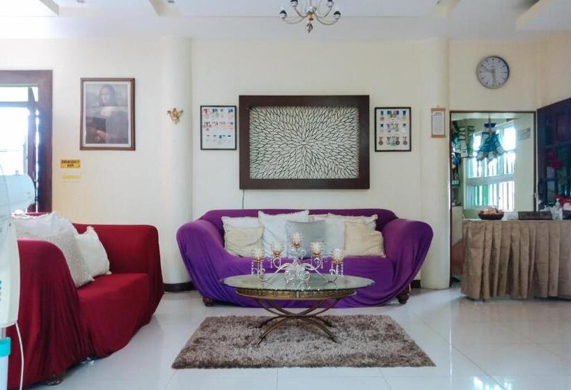 בית מלון כפרי Villa Asuncion Country Inn And Resort Iloilo By Reddoorz
