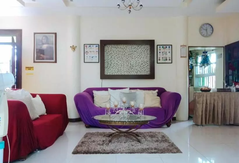 ホテル Villa Asuncion Country Inn And Resort Iloilo By Reddoorz