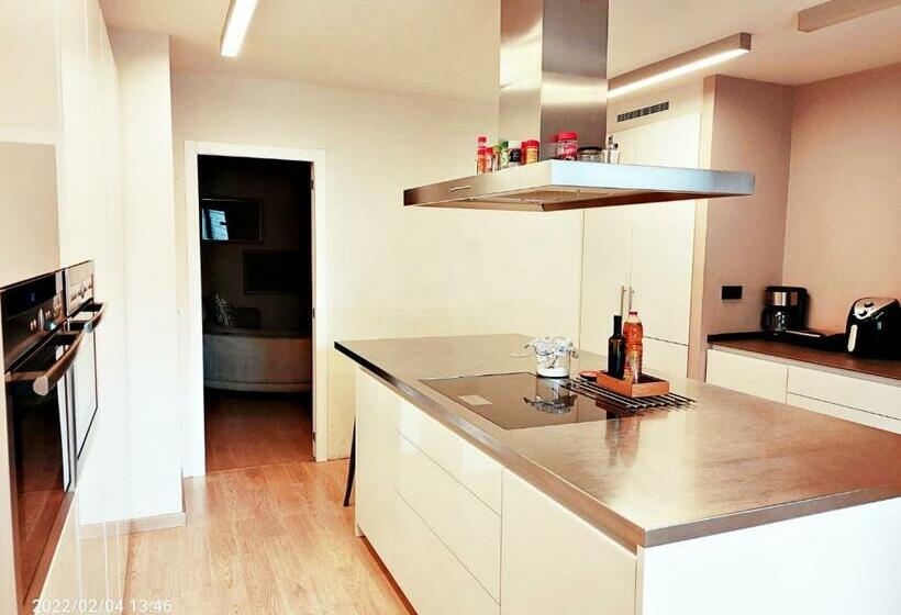 بنسيون Habitaciones Con Encanto Junto Al Mercado Central