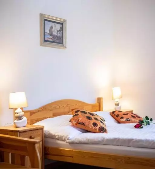 Majatalo Penzión Palatín