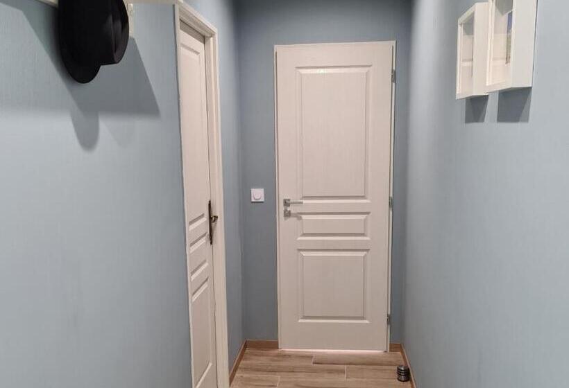 مبيت وإفطار La Maison Thimadaise