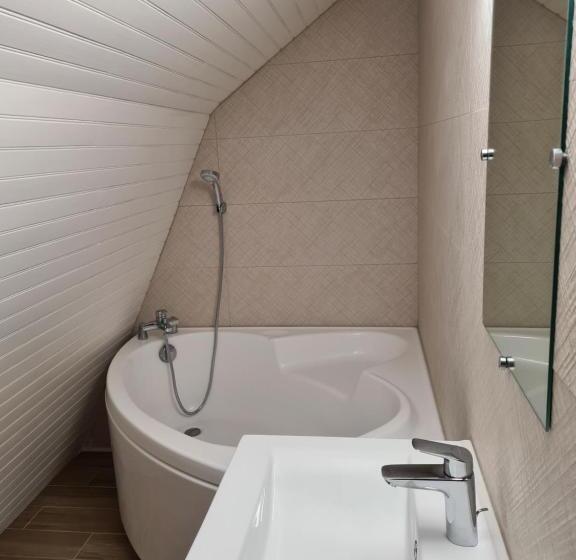 مبيت وإفطار La Maison Thimadaise