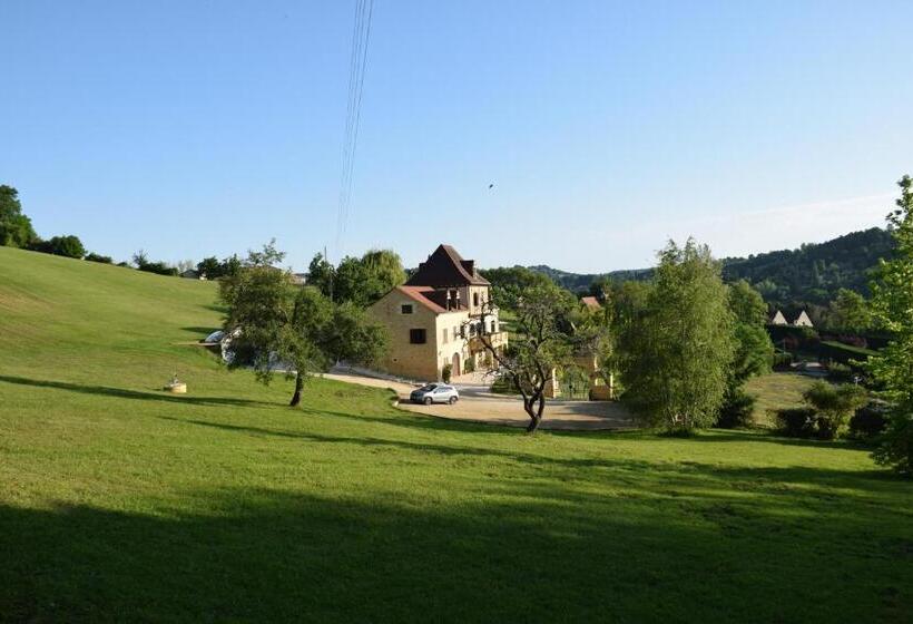 مبيت وإفطار La Maison Thimadaise