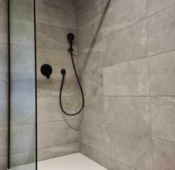 مبيت وإفطار La Maison Thimadaise