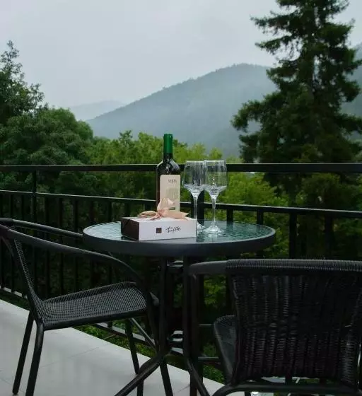 هتل Likani Home
