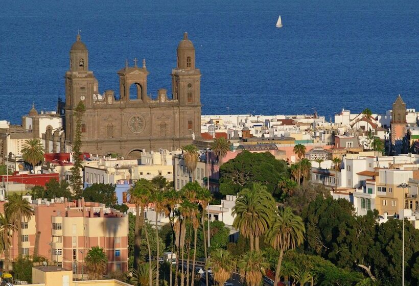 ホテル Mg Poniente