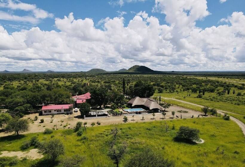Отель Otjisazu Guest Farm