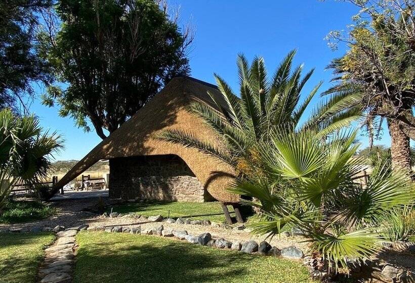 Отель Otjisazu Guest Farm