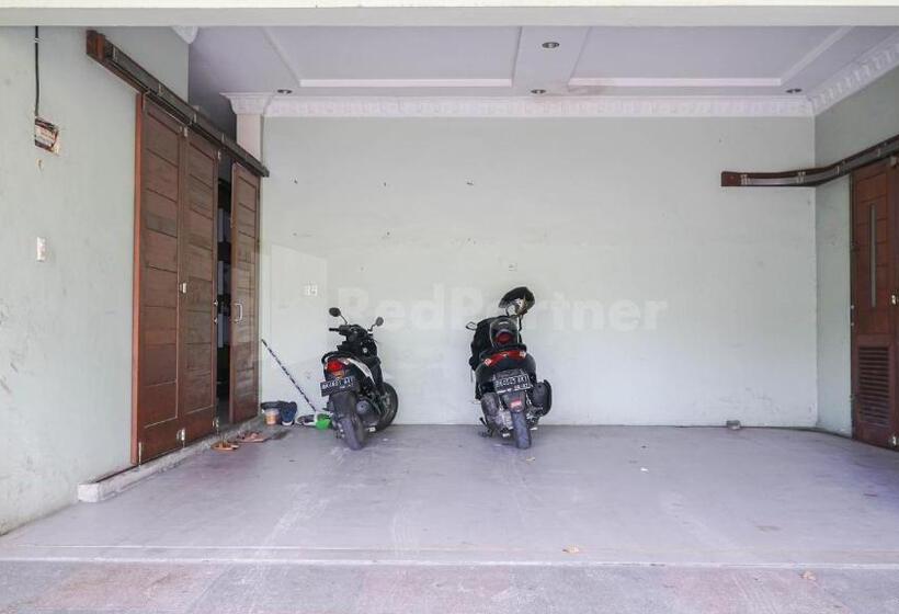 酒店 The Karo S Residence Mitra Reddoorz