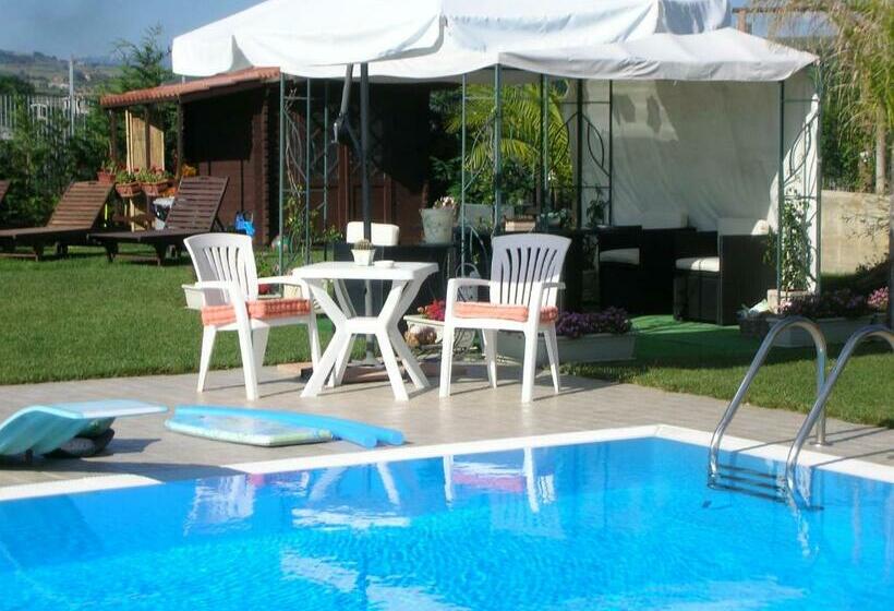 פנסיון Villa Corte Sveva