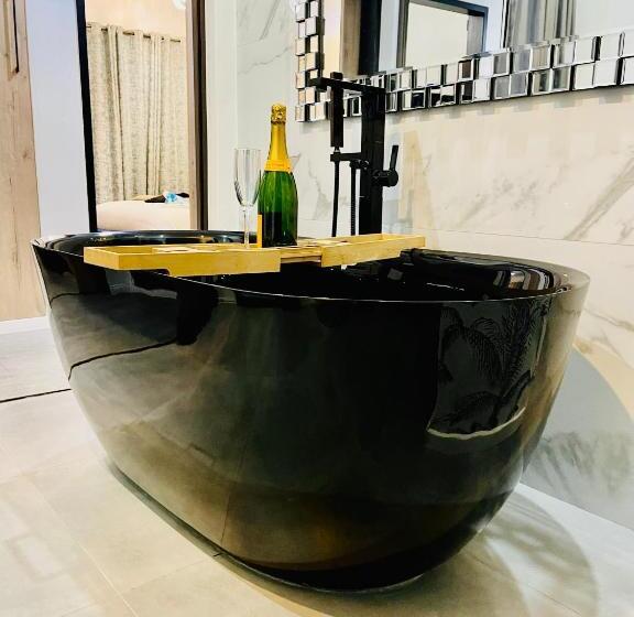 24 On Basil Boutique Luxury