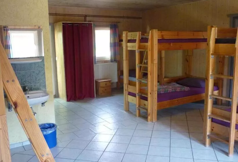 ユースホステル Gruppenbungalow Waldhaus Am Ferienpark
