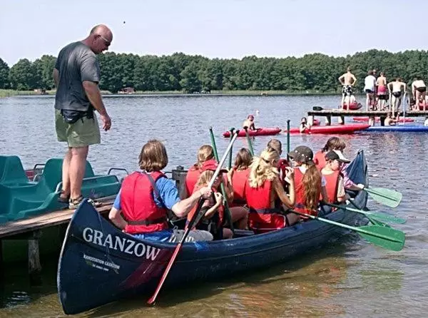 ユースホステル Gruppenbungalow Waldhaus Am Ferienpark