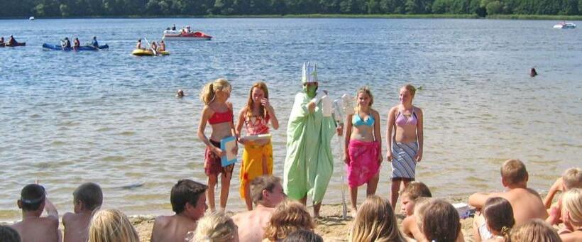 Общежитие Gruppenbungalow Waldhaus Am Ferienpark