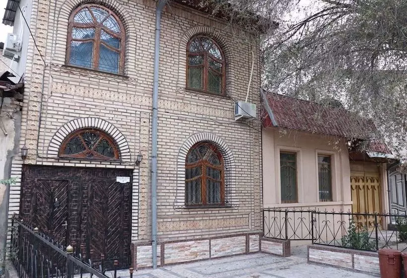 هاستل Old Inn