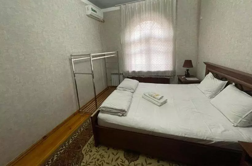 هاستل Old Inn