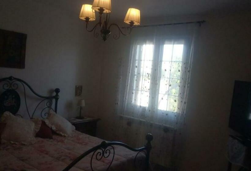 Bed and Breakfast Giardini Di Silvia