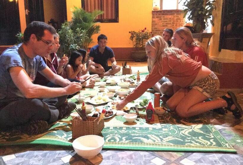 تختخواب و صبحانه Phong Nha Ecolodge Homestay By Hofs