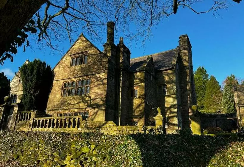 Aamiaismajoitus (B&B) Riber Hall Manor