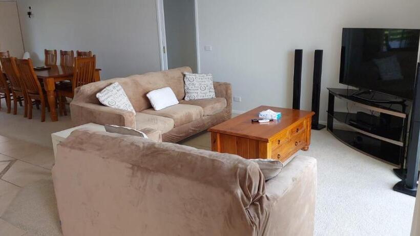 Flats Elite Bermagui