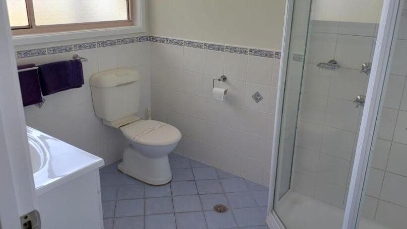 Flats Elite Bermagui