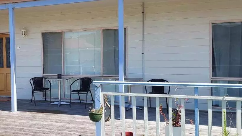 Flats Elite Bermagui