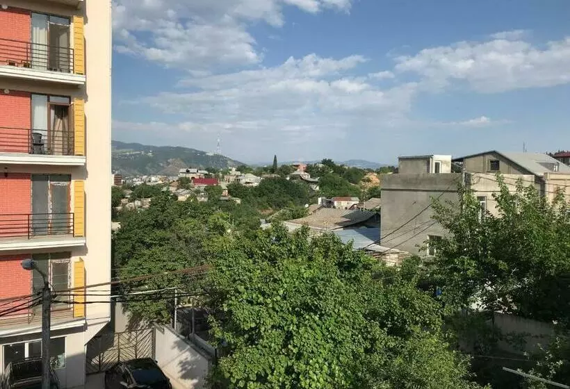 پانسیون Metro Palace