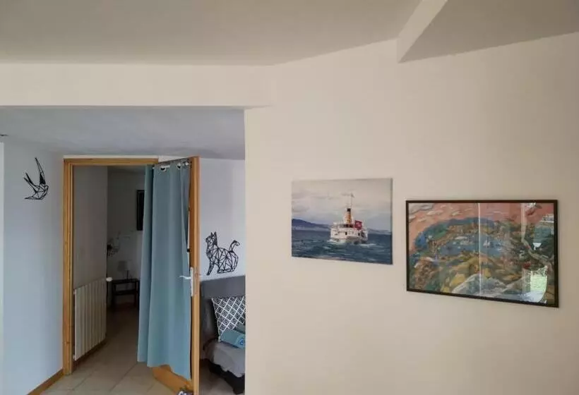 Le Nid Du Chat Noir   Maison Alvéole Bed And Books