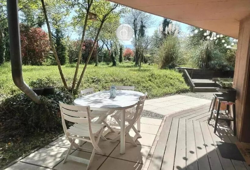 Le Nid Du Chat Noir   Maison Alvéole Bed And Books