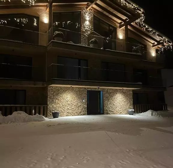 Hillhome Apartment & Sauna