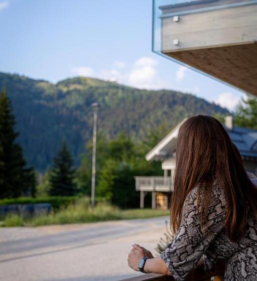 Hillhome Apartment & Sauna