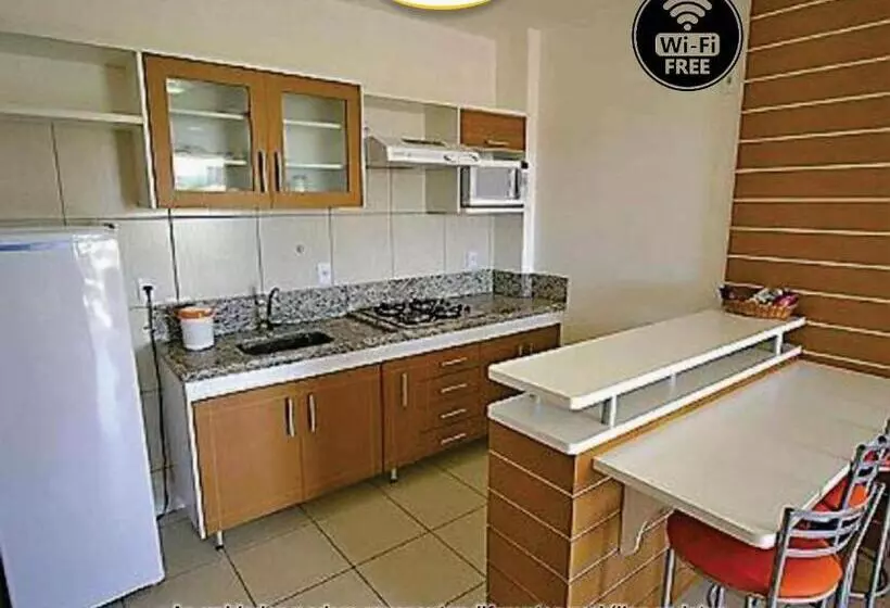 Náutico Flat Caldas Novas, Próximo Ao Náutico Praia Clube   Hotférias