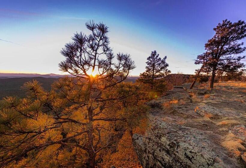 Quaint Condo Retreat 12 Ridgeview Condo