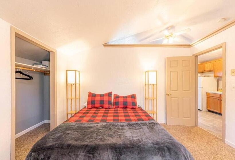 Quaint Condo Retreat 12 Ridgeview Condo