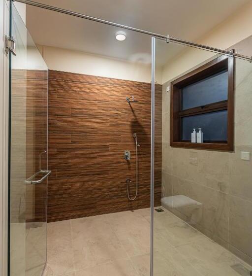 Saffronstays Yahvi Waters By Kosha Villas, Pawna Pool Villa With Stunning Lake View