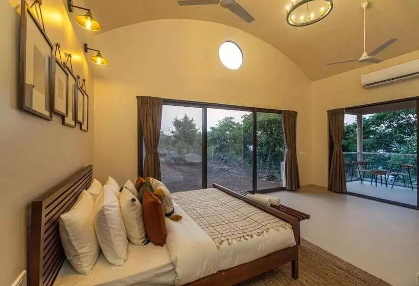 Saffronstays Yahvi Waters By Kosha Villas, Pawna   Pool Villa With Stunning Lake View