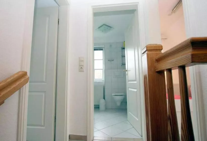 Waldstraße 6c, Haus Halligflieder