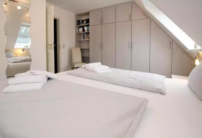 Waldstraße 6c, Haus Halligflieder