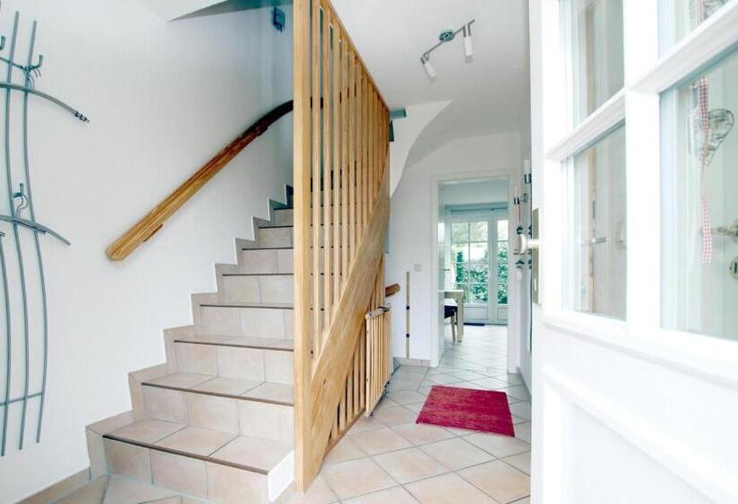 Waldstraße 6c, Haus Halligflieder