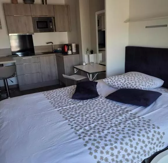 ユースホステル Changé, 10mn Le Mans 72