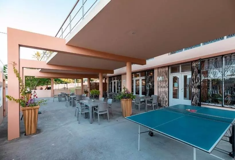 تختخواب و صبحانه Wonna Bay Vila Lodge Catembe