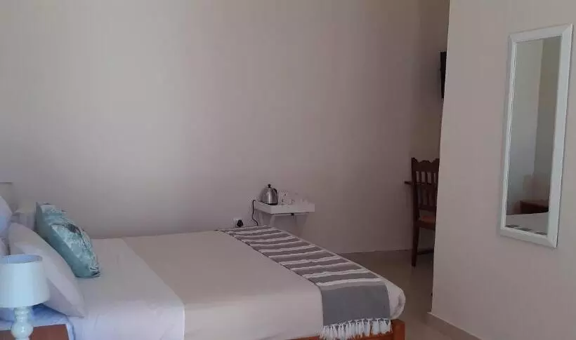 تختخواب و صبحانه Wonna Bay Vila Lodge Catembe