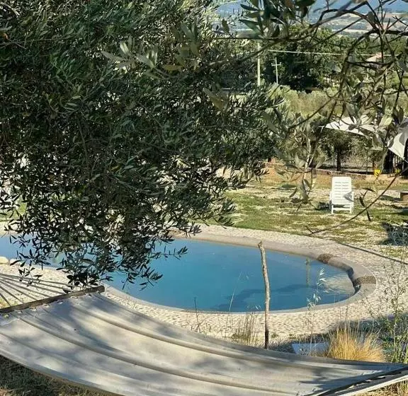 Hotelli Agriturismo Madre Terra