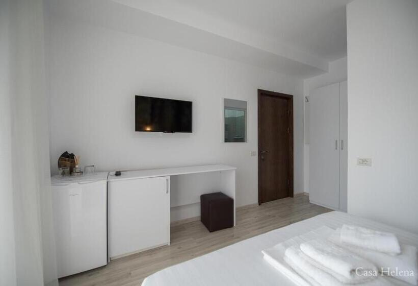 بنسيون Casa Helena