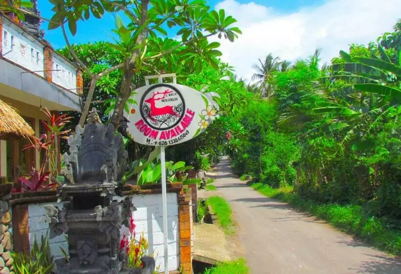 ペンション Lebulu Menjangan