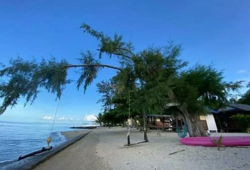 Majatalo Pinks Bungalow