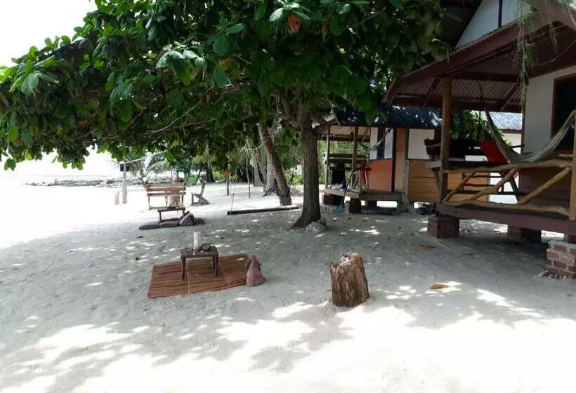 Majatalo Pinks Bungalow